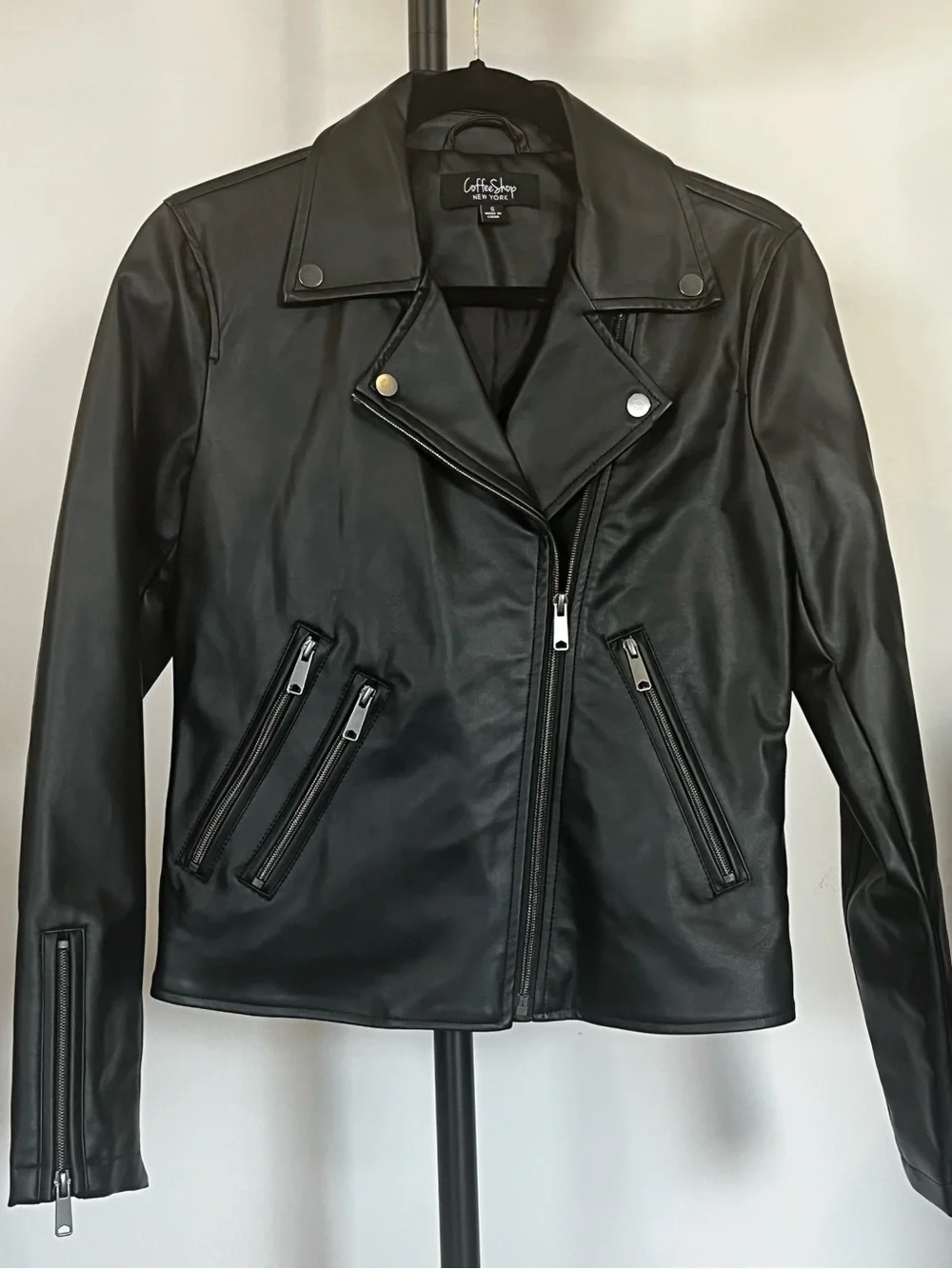 CoffeeShop Black Faux Leather Asymmetrical Moto Jacket Small - Picture 1 of 11